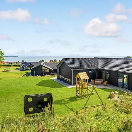 Gorgeous In With Kitchen Holiday home Sjolund